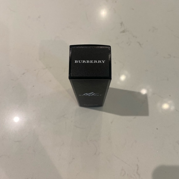 BURBERRY✨ - Picture 5 of 5